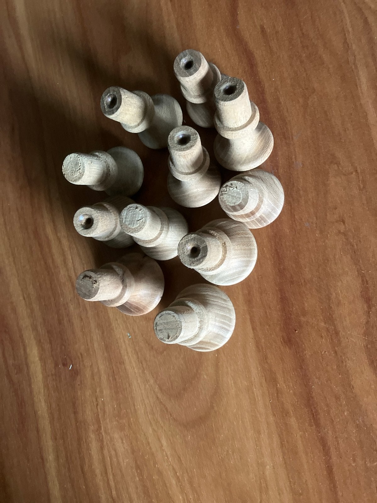 Houten knoppen / pootjes - 10 stuks, Ophalen of Verzenden, Zo goed als nieuw