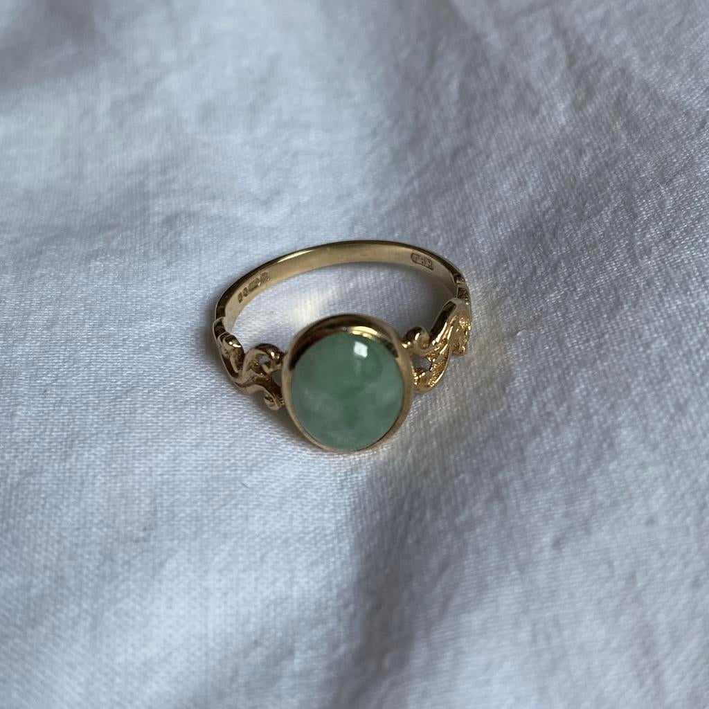 Vintage jade ring goud 9 karaat, Verzenden, Zo goed als nieuw, 17 tot 18, Dame
