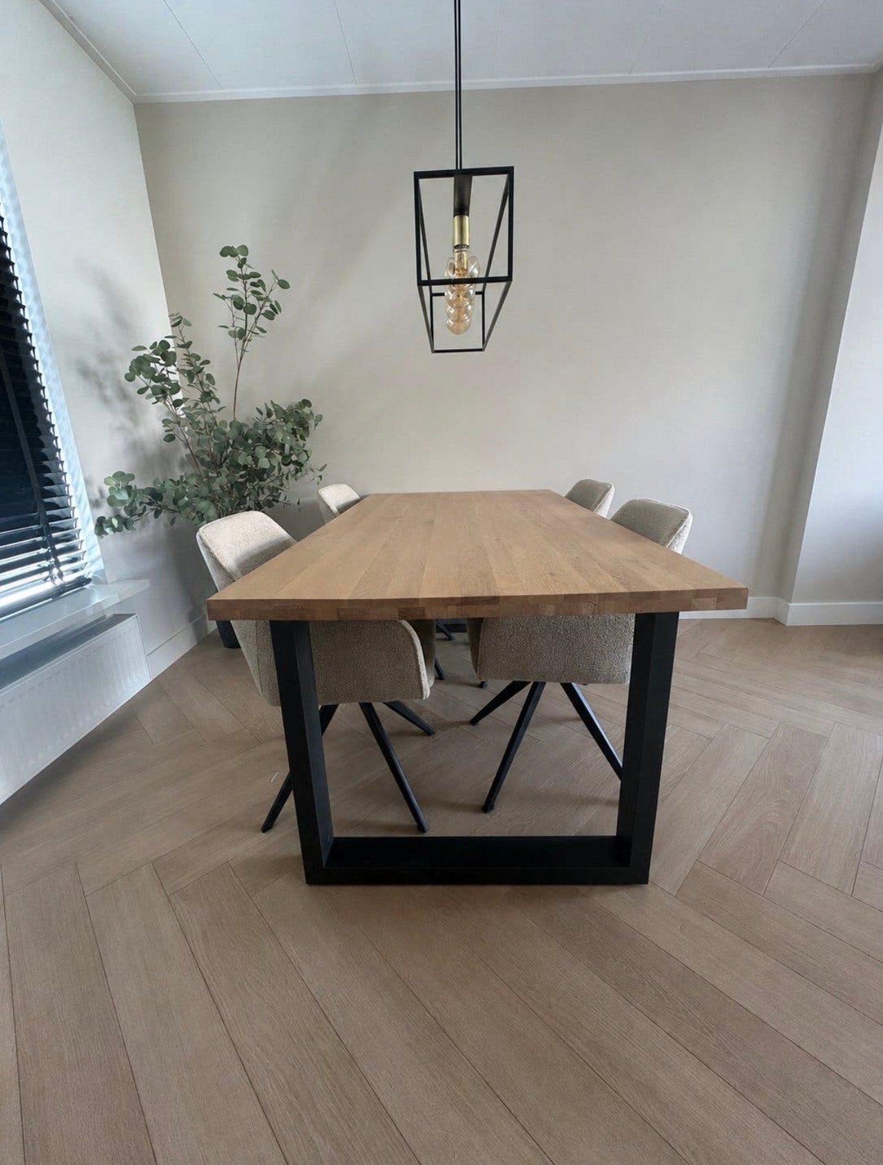 Eettafel - van pronto wonen, Huis en Inrichting, Ophalen, Zo goed als nieuw, 75 m² of meer, Laminaat