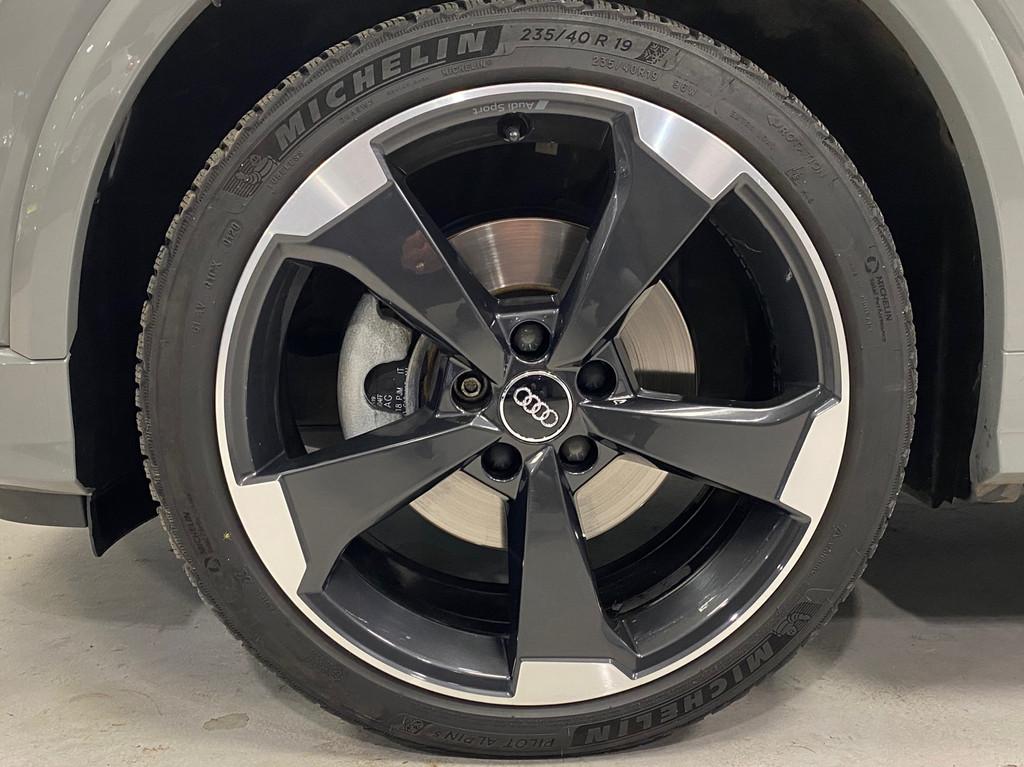 Audi Q2 35 TFSI S Edition | PANODAK | NAVI | LED | 19 "LM VE, Auto's, 4 cilinders, 150 pk, Leder en Stof, Origineel Nederlands