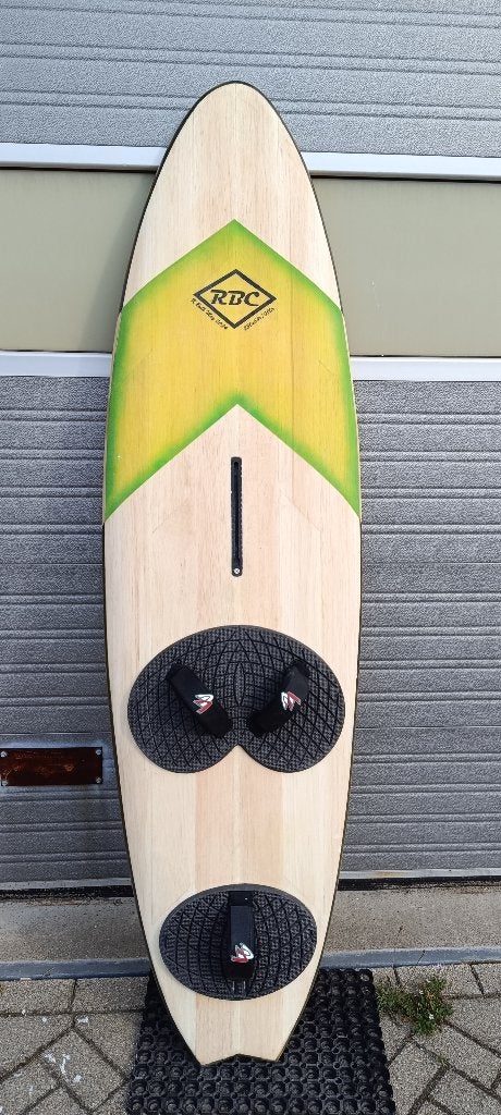 Freewave 104ltr, Met voetbanden, Gebruikt, Minder dan 250 cm, Plank