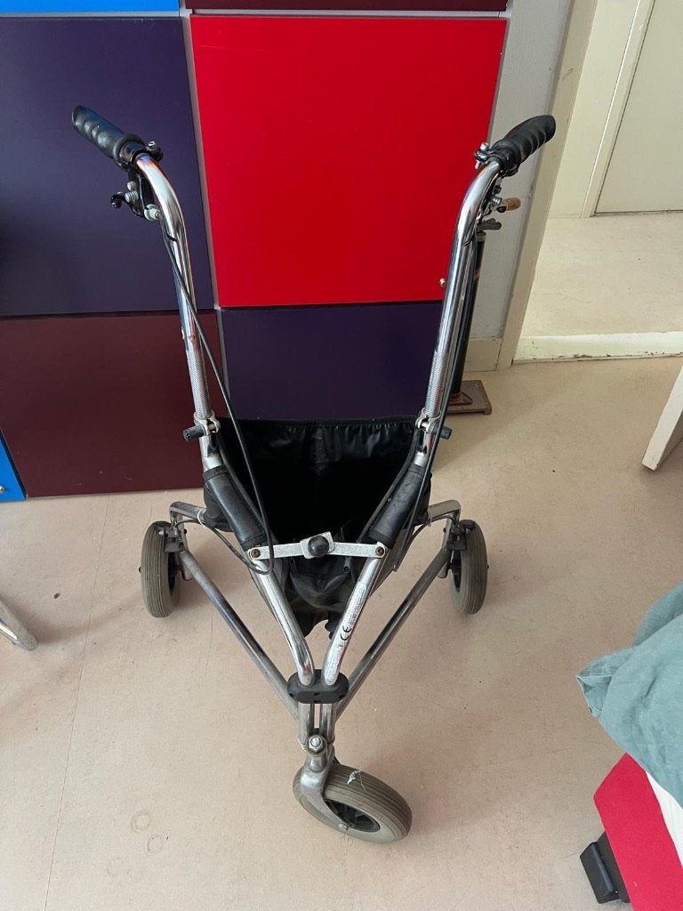rollator, Diversen, Ophalen, Lichtgewicht, Gebruikt