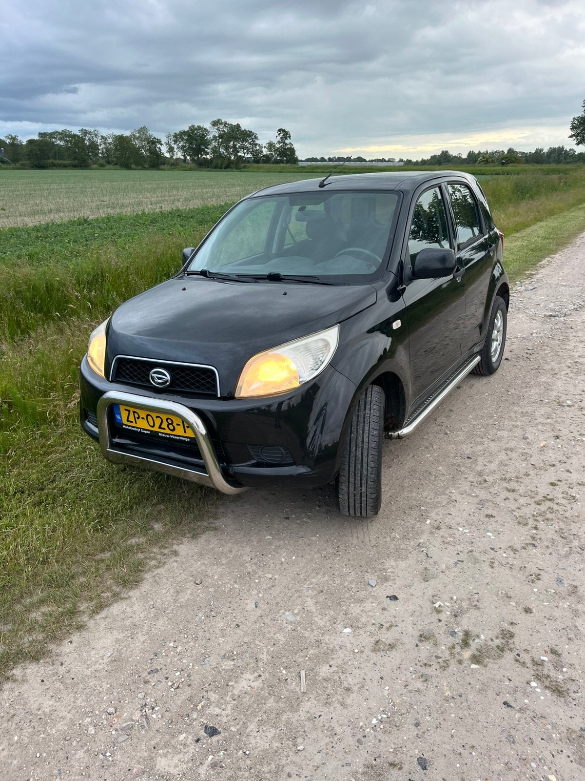 Daihatsu Terios 1.5 4WD 2007 Zwart, 13 km/l, 1350 kg, 1145 kg, 400 kg