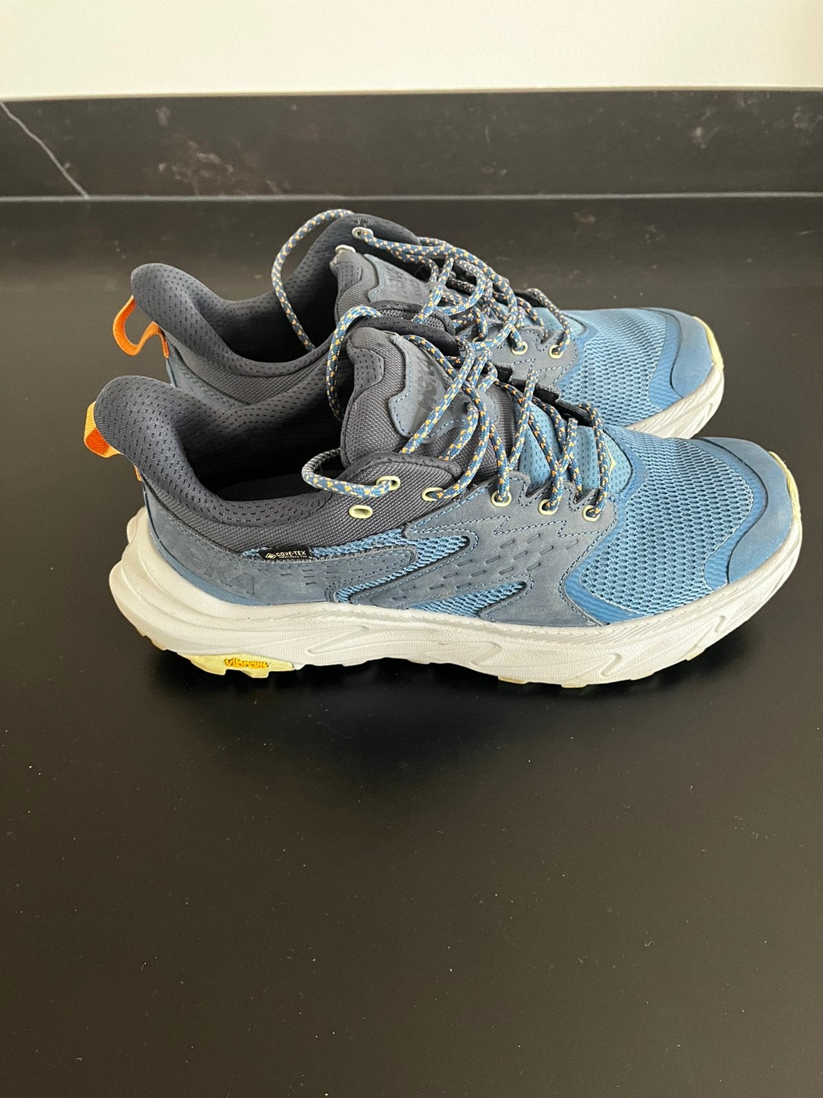 Hoka wandelschoen heren, Sport en Fitness, Loopsport en Atletiek, Ophalen of Verzenden, Zo goed als nieuw, Hardloopschoenen, Overige merken
