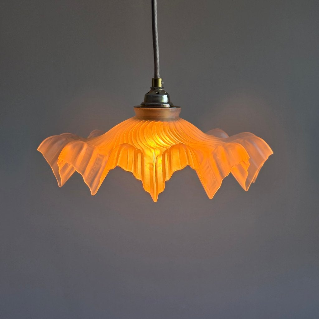 Vintage Franse Glazen Hanglamp – mat glas. 27 cm dia., Antiek en Kunst, Ophalen of Verzenden