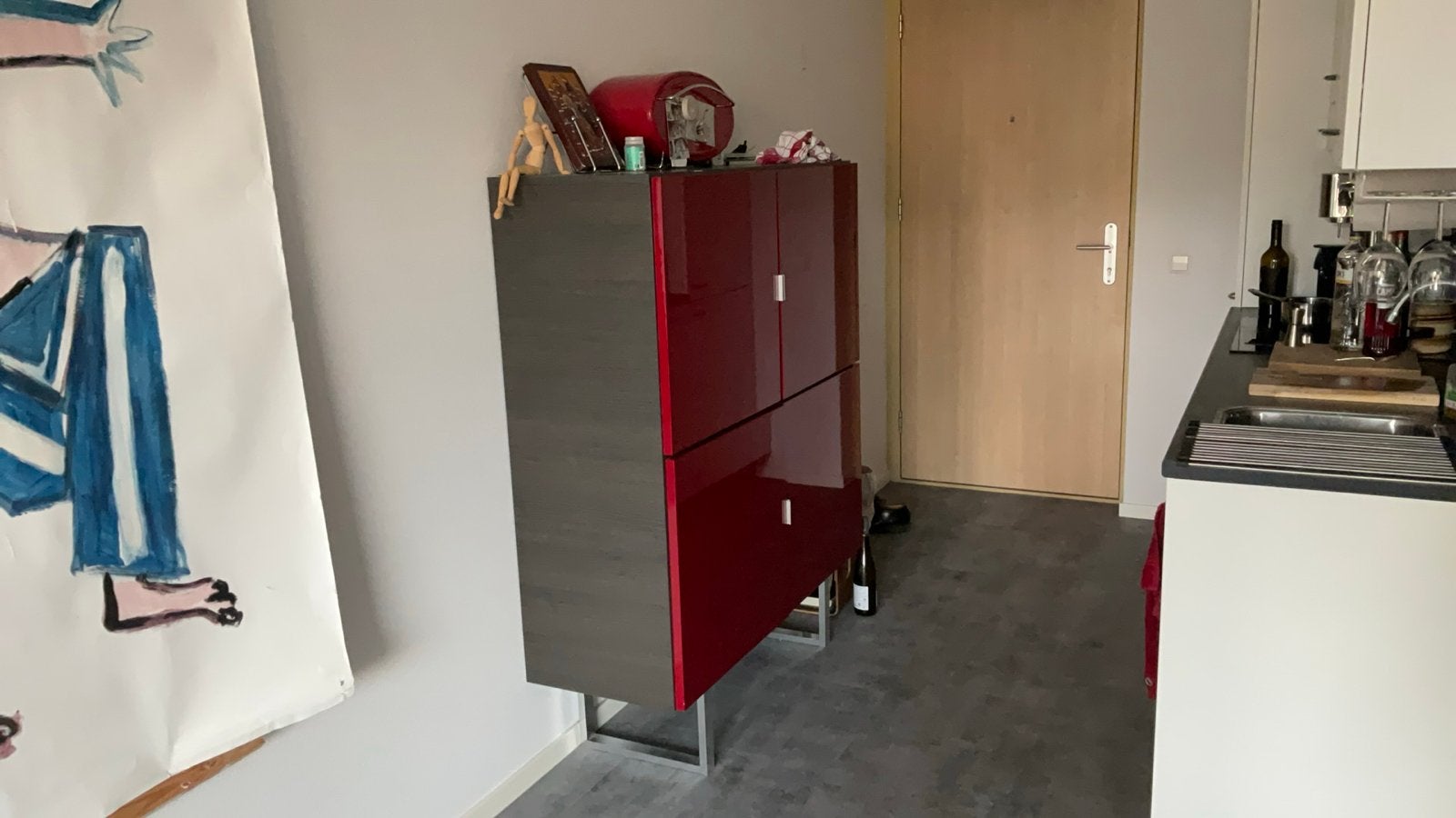 Grote eyecatcher servieskast, in goede staat