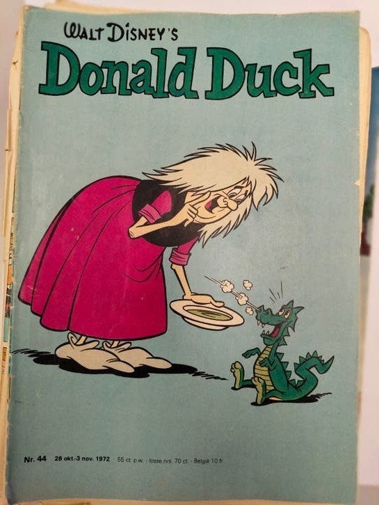 Donald Duck Weekblad uit de jaren '70 en '8, Meerdere stripboeken, Ophalen of Verzenden, Gelezen