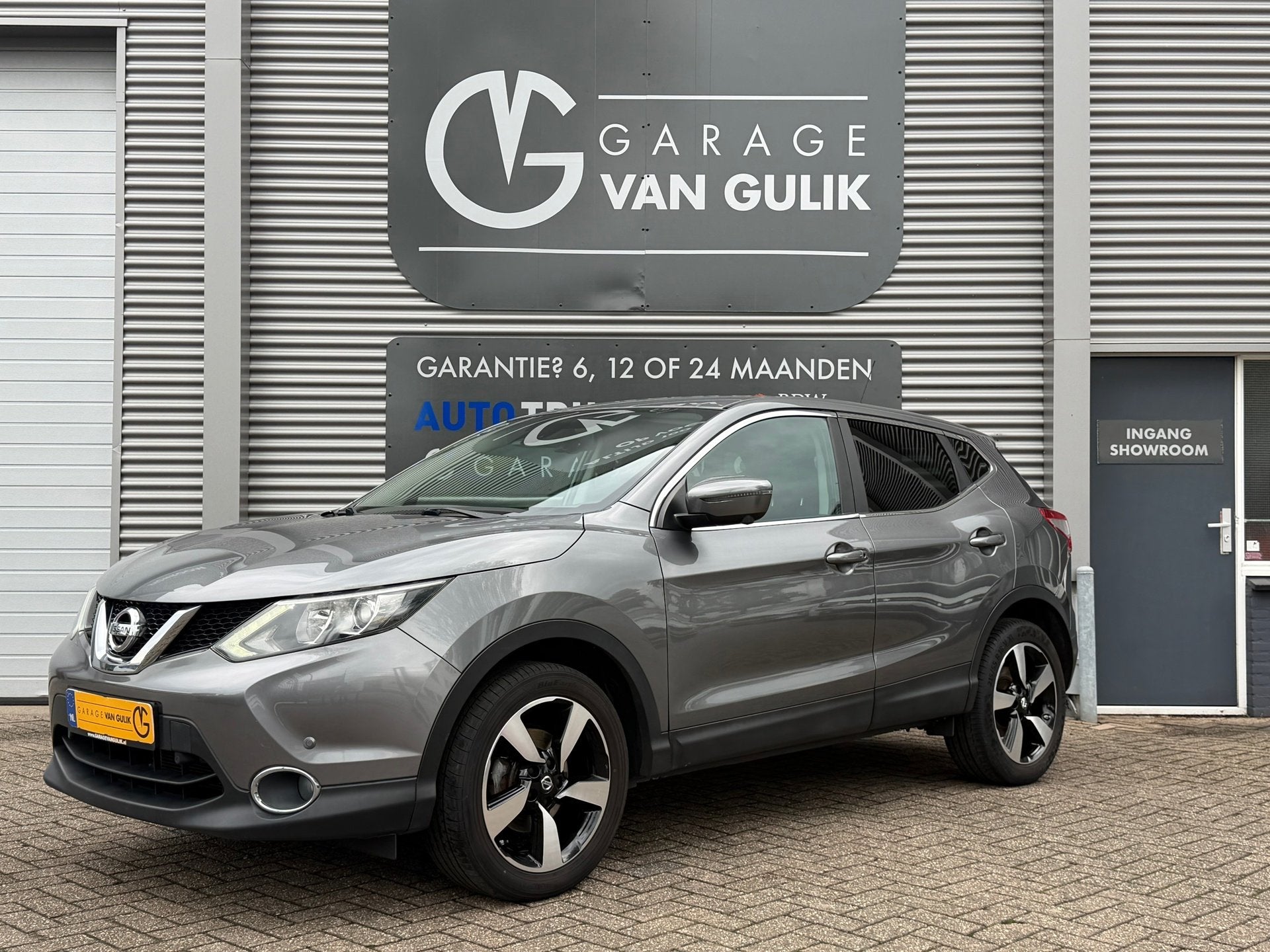 Nissan Qashqai 1.2 116PK Navi,Trekhaak,Clima,Cruise,Stoelver, Auto's, Voorwielaandrijving, Euro 5, Stof, Gebruikt