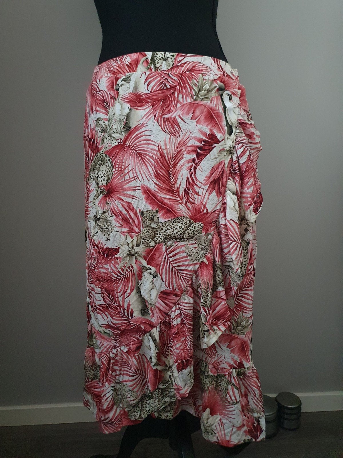 Nieuwe mooie Geisha rok met allover dierenprint., Overige kleuren, Geisha, Nieuw, Ophalen of Verzenden