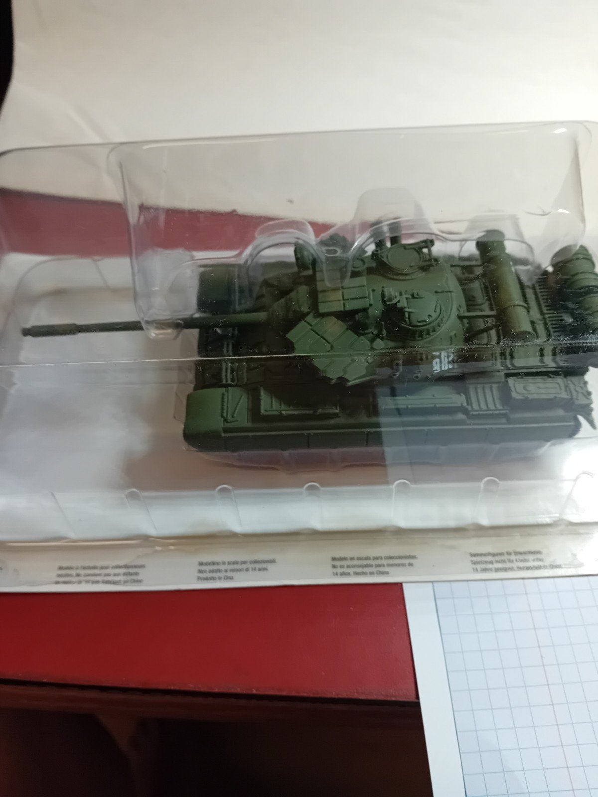 colletie James Bond Tank, Ophalen of Verzenden, Zo goed als nieuw, Auto, Universal Hobbies