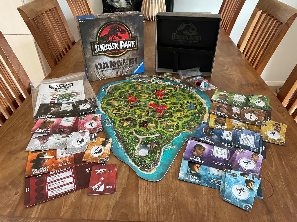Jurassic Park Danger bordspel & Digger kaartspel, Hobby en Vrije tijd, Gezelschapsspellen | Bordspellen, Vijf spelers of meer