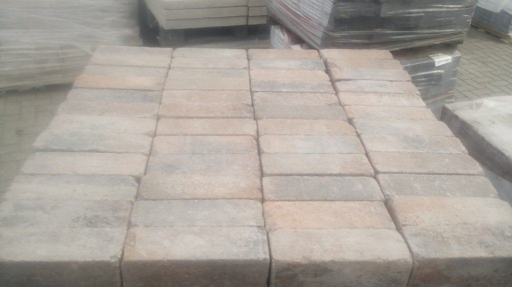 Restpartij klinkers dikformaat brons/bruin/antraciet +-10m2, Ophalen, Nieuw, Beton, Klinkers