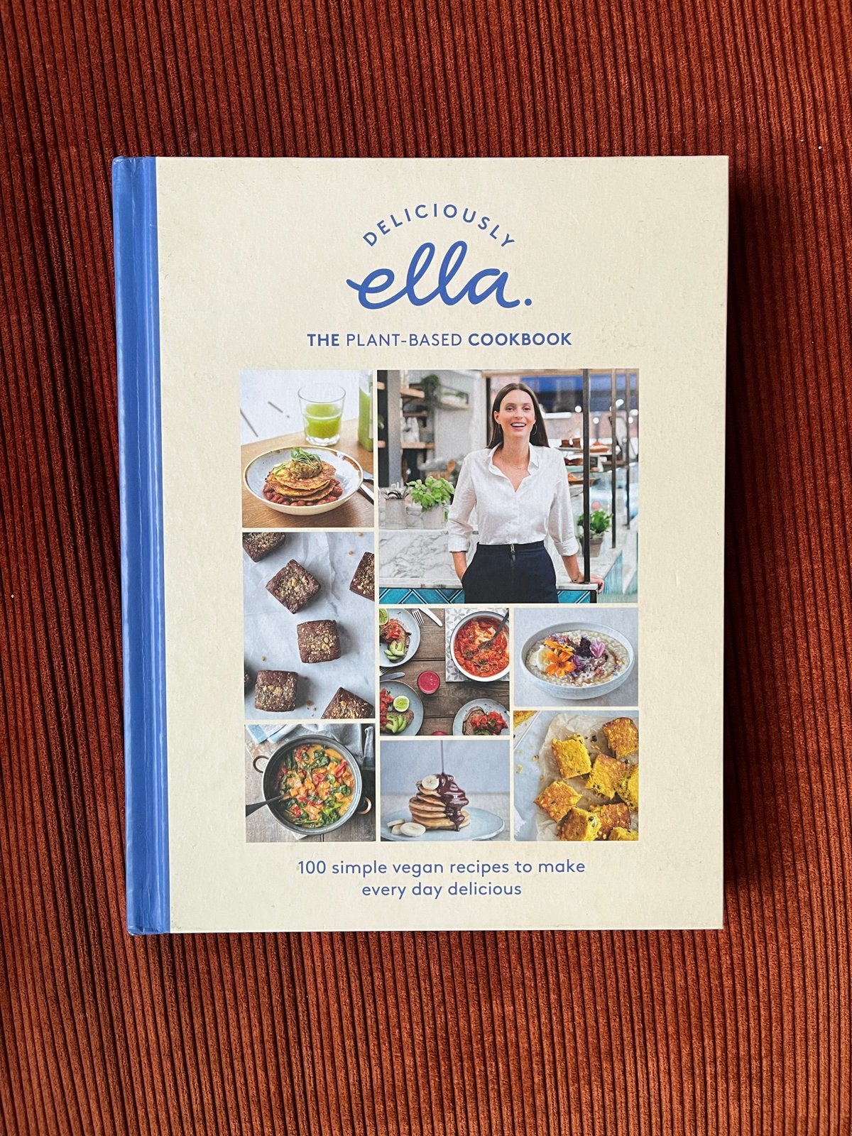 Deliciously Ella: The Plant-Based Cookbook, Voorgerechten en Soepen, Ophalen of Verzenden, Zo goed als nieuw, Gezond koken
