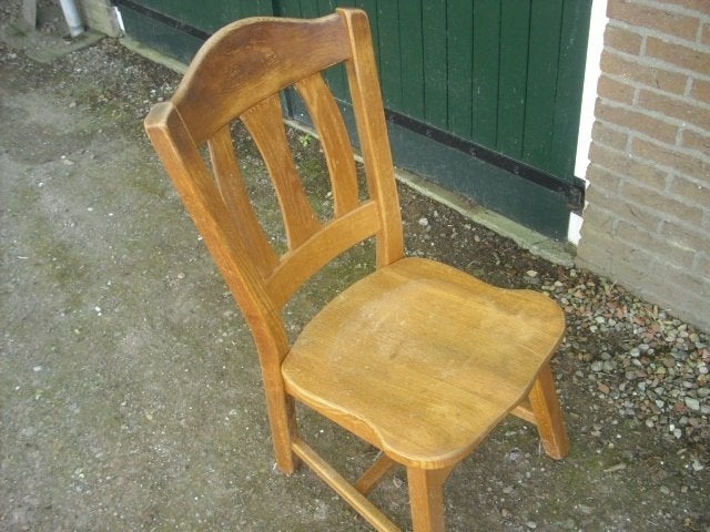 eiken stoel, Huis en Inrichting, Stoelen, Bruin, Ophalen of Verzenden, Zo goed als nieuw, Eén