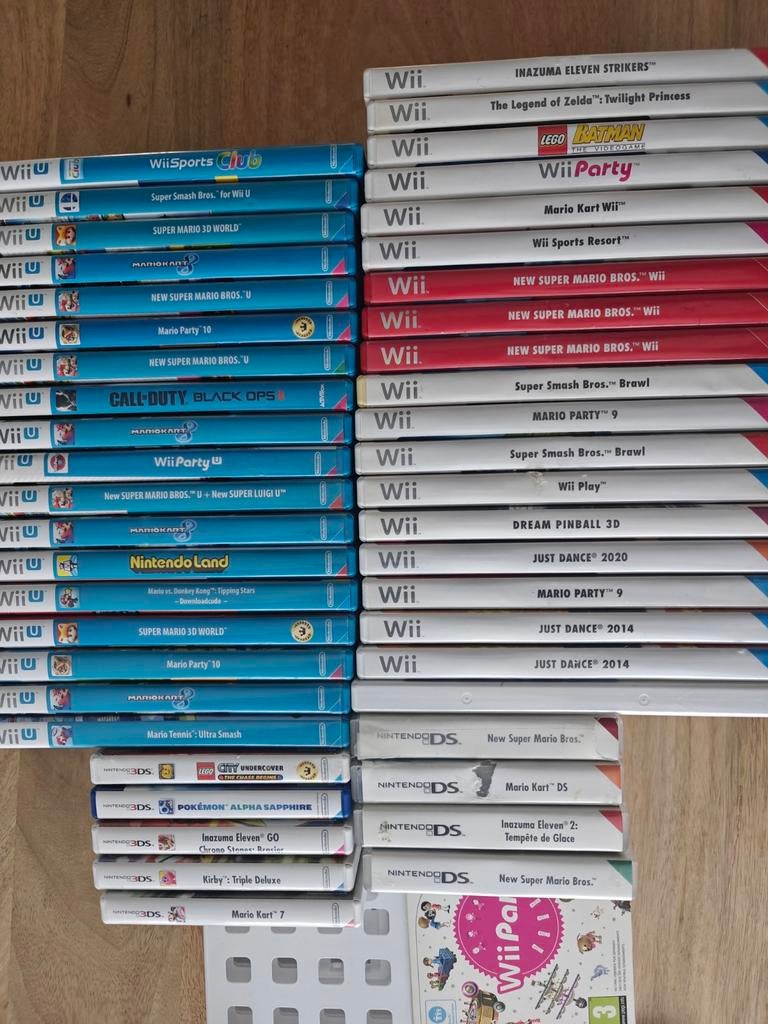 Lege Nintendo Wii, Wii U en DS doosjes - Diverse titels, Spelcomputers en Games, Nintendo, Gebruikt, Overige genres, 1 speler