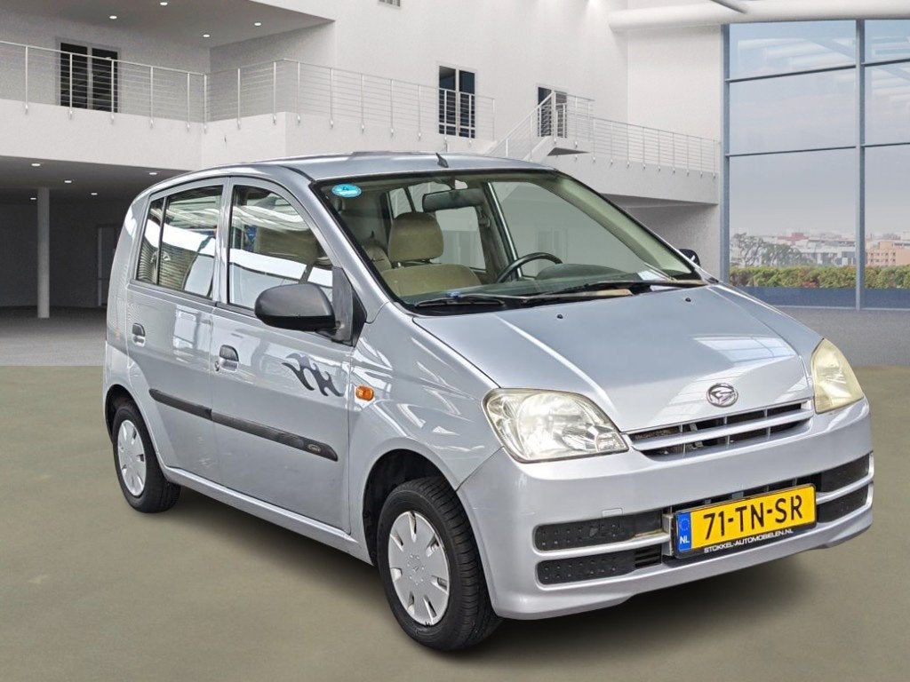 Daihatsu Cuore 1.0-12V Tokyo/ STUURBEKRACHTEGING, ABS, 18 €/maand, 4 stoelen, Cuore