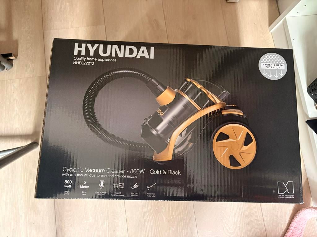 Hyundai Cyclonic Stofzuiger 800W - Goud & Zwart, Witgoed en Apparatuur, Stofzuiger, Nieuw, Ophalen of Verzenden, Minder dan 1200 watt