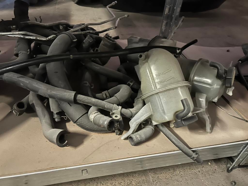 Toyota Celica T23 Radiator & airco slangen en meer, Ophalen of Verzenden, Gebruikt, Toyota