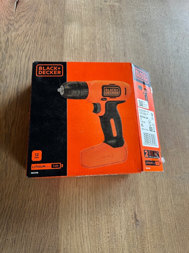 Black Decker schroefmachine 12nm (met oplader), Variabele snelheid, Nieuw, Ophalen of Verzenden, Boor- en Schroefmachine