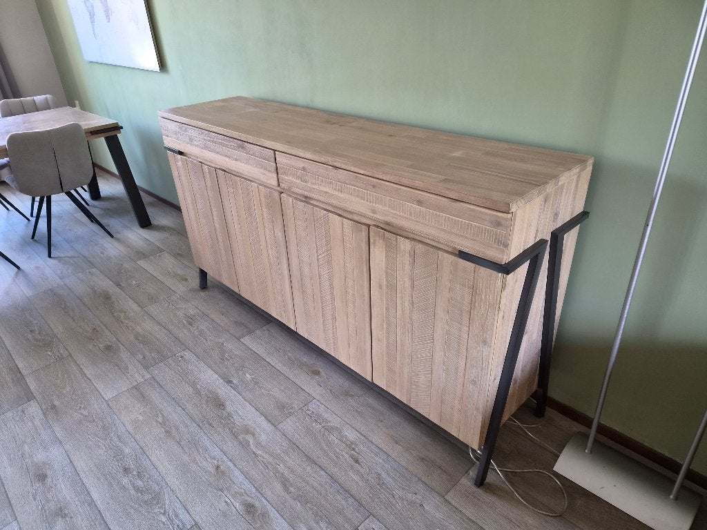 Kave Home - Dressoir - Thinh, Ophalen, 150 tot 200 cm, Zo goed als nieuw, Acaciahout