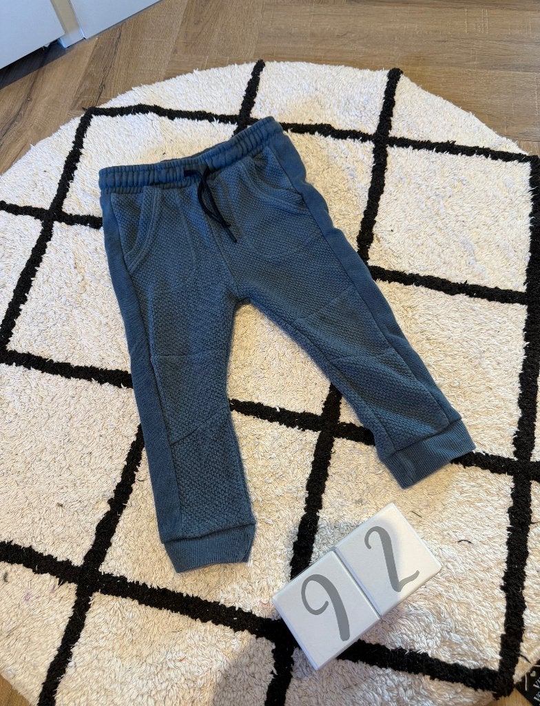 ZGAN blauw Hema jogger joggingbroek 92 (18-24m) wafelstof, Broek, Jongen of Meisje, Ophalen of Verzenden, Zo goed als nieuw