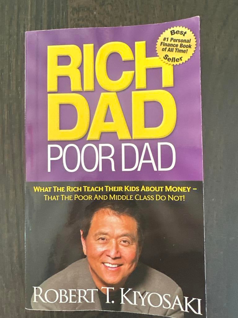 Rich Dad Poor Dad - Robert Kiyosaki, Boeken, Ophalen of Verzenden, Gelezen