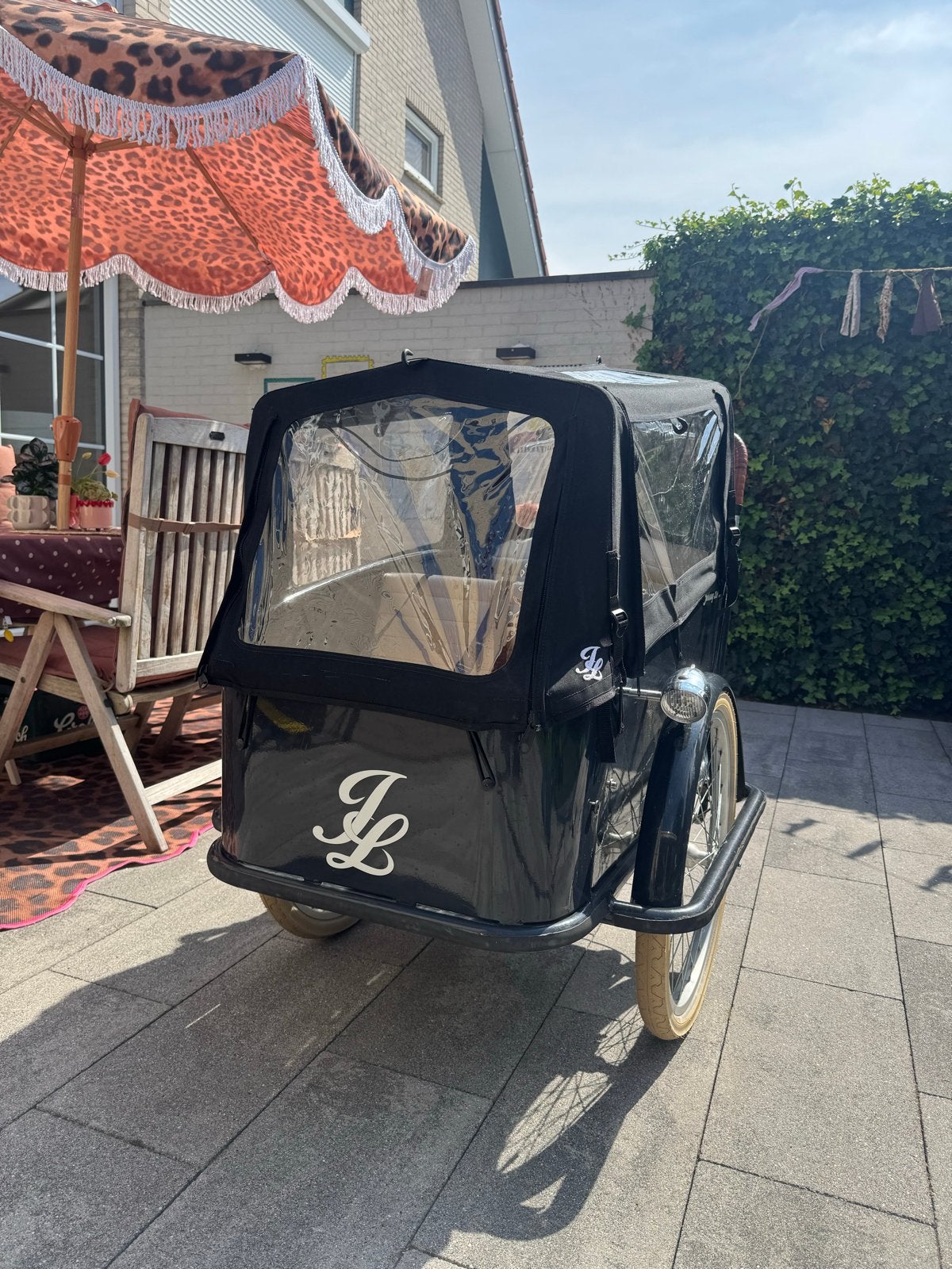 Johnny Loco E-Cargo Cruiser Brighton - Elektrische Bakfiets, Fietsen en Brommers, Fietsen | Bakfietsen, 4 kinderen of meer, Gebruikt