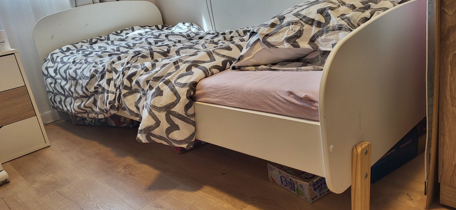 Kinderbed met lattenbodem - Wit en Hout, Gebruikt, 90 cm, Eenpersoons, Wit