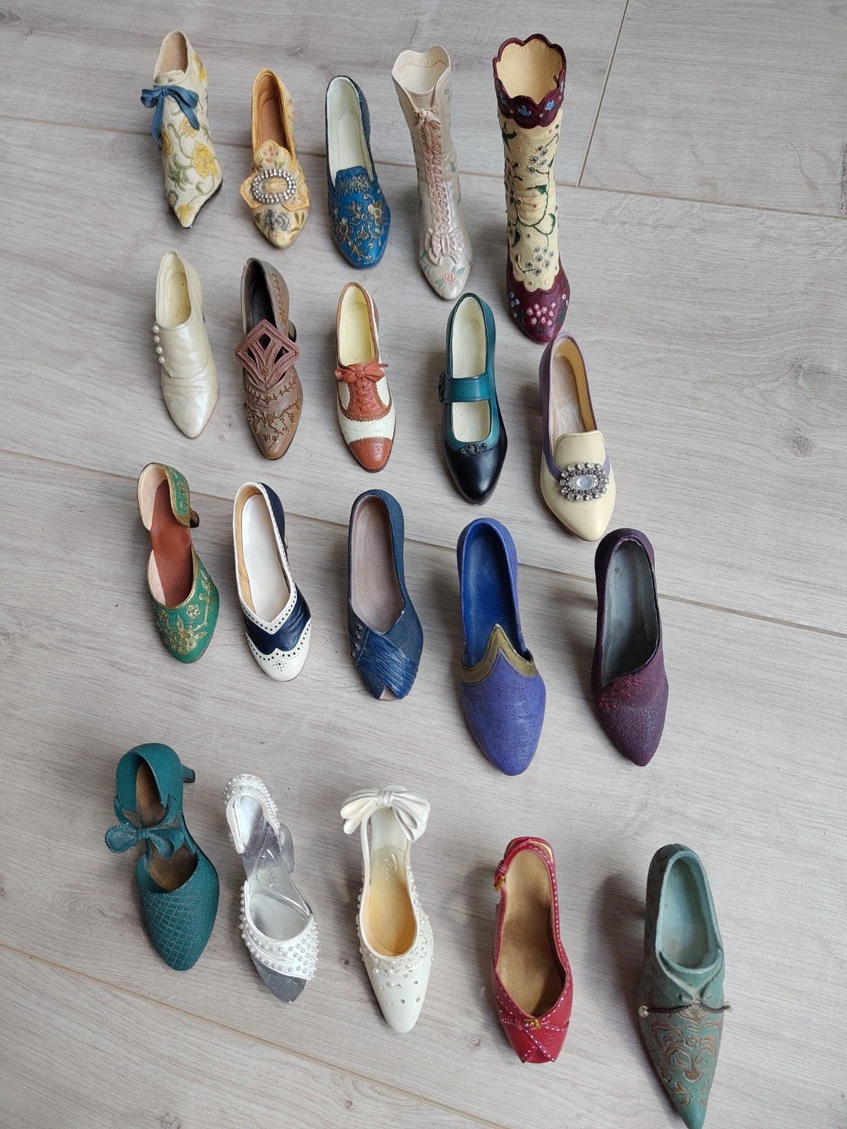 Collectie miniatuurschoentjes Just the right shoe, Ophalen of Verzenden, Zo goed als nieuw