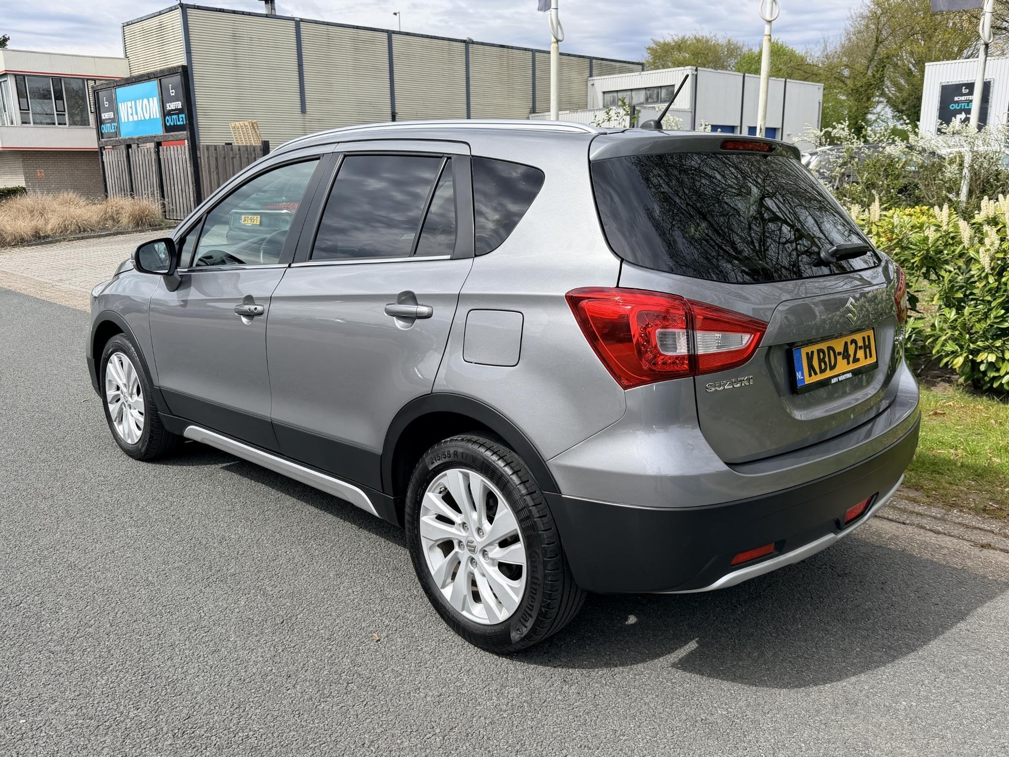 Suzuki S-Cross 1.0 Boosterjet 112PK Automaat•Navi•Xenon, Auto's, Stof, Gebruikt, Euro 6, 400 kg