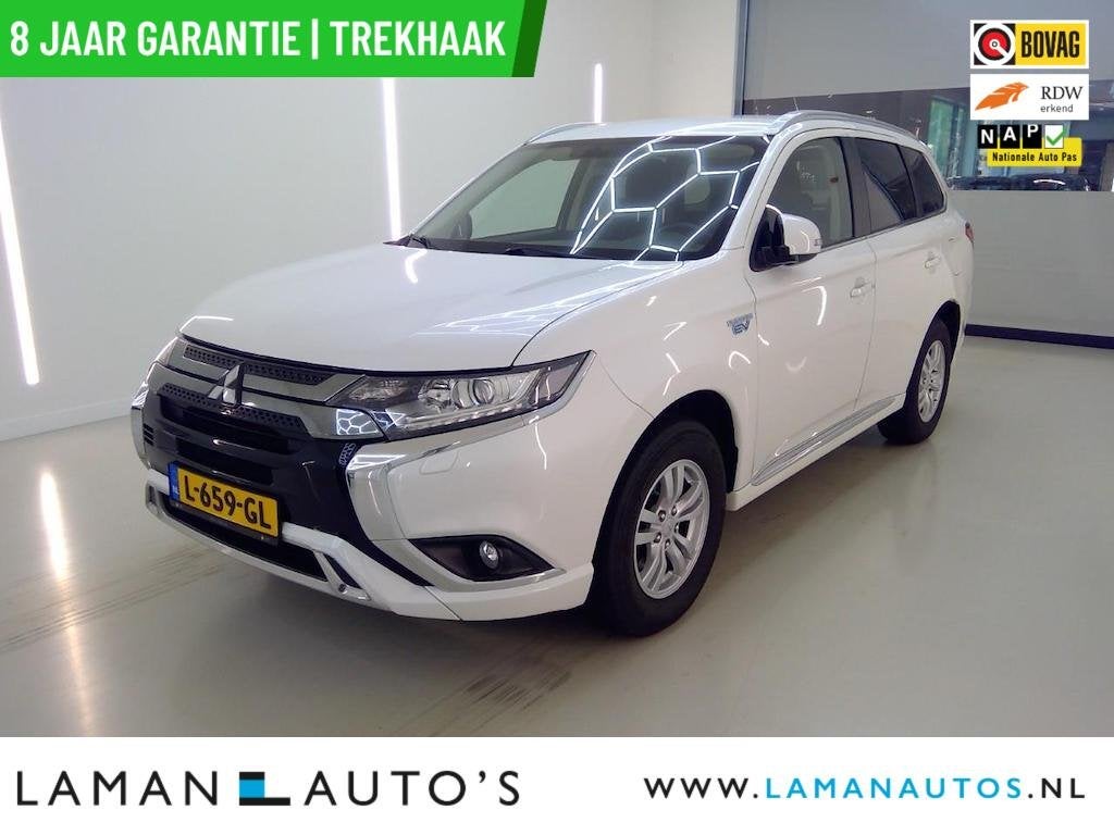 Mitsubishi Outlander 2.4 PHEV AWD Pure | CarPlay Trekhaak EC, Auto's, Automaat, Dealer onderhouden, Stof, 4 cilinders