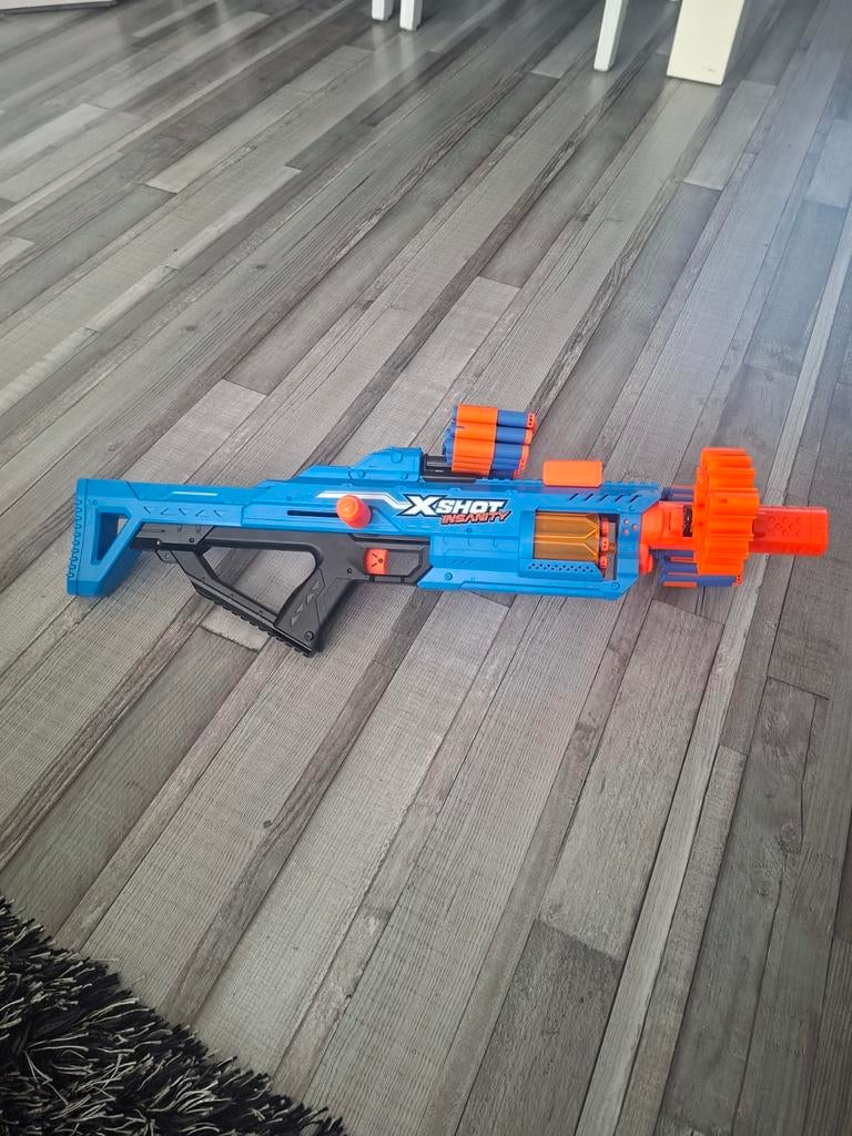 Nieuw nooit gebruikte x shot insanity, Ophalen, Nieuw