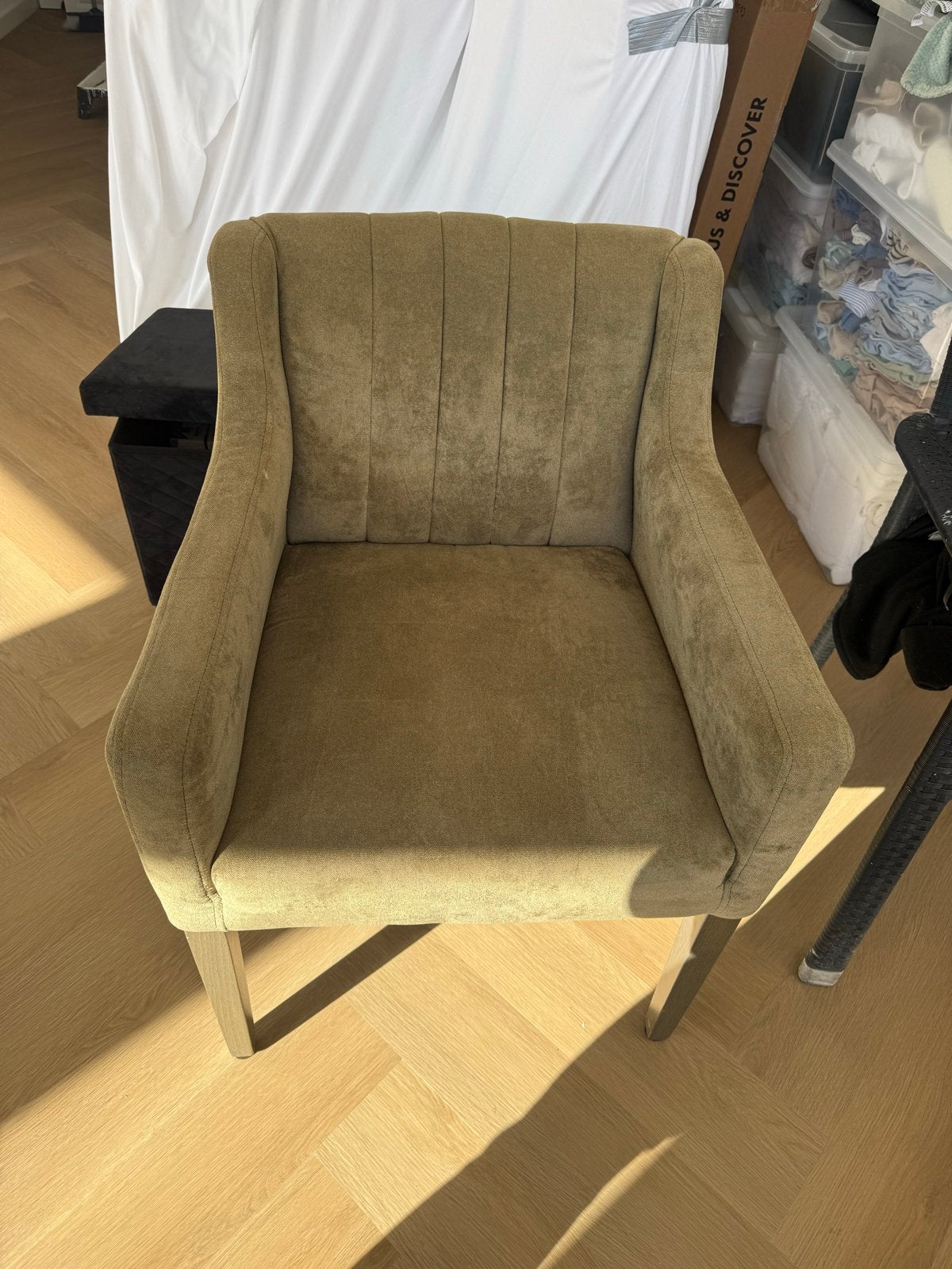 4x UrbanSofa Ira Ness Eetkamerstoelen - Zo goed als nieuw, Ophalen, Bruin, Zo goed als nieuw, Vier