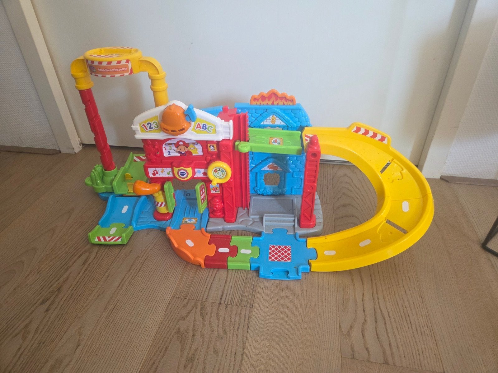 VTech Toet Toet Auto's Brandweerkazerne, Ophalen, Gebruikt