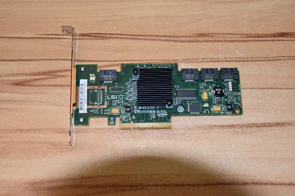 HP SAS9212-4I SAS/SATA controller (4poorts), Computers en Software, Overige Computers en Software, Zo goed als nieuw, Ophalen of Verzenden