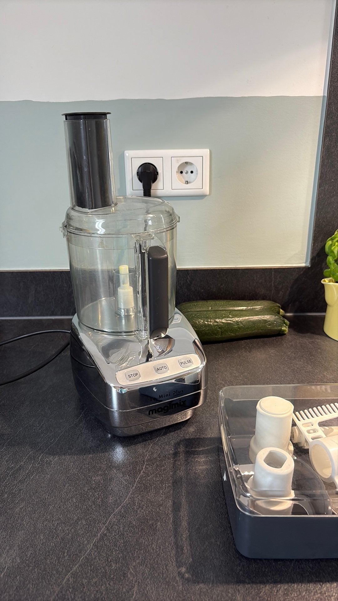 Magimix Le mini plus keukenmachine, Witgoed en Apparatuur, Minder dan 1 liter, Ophalen, Zo goed als nieuw, 1 snelheid