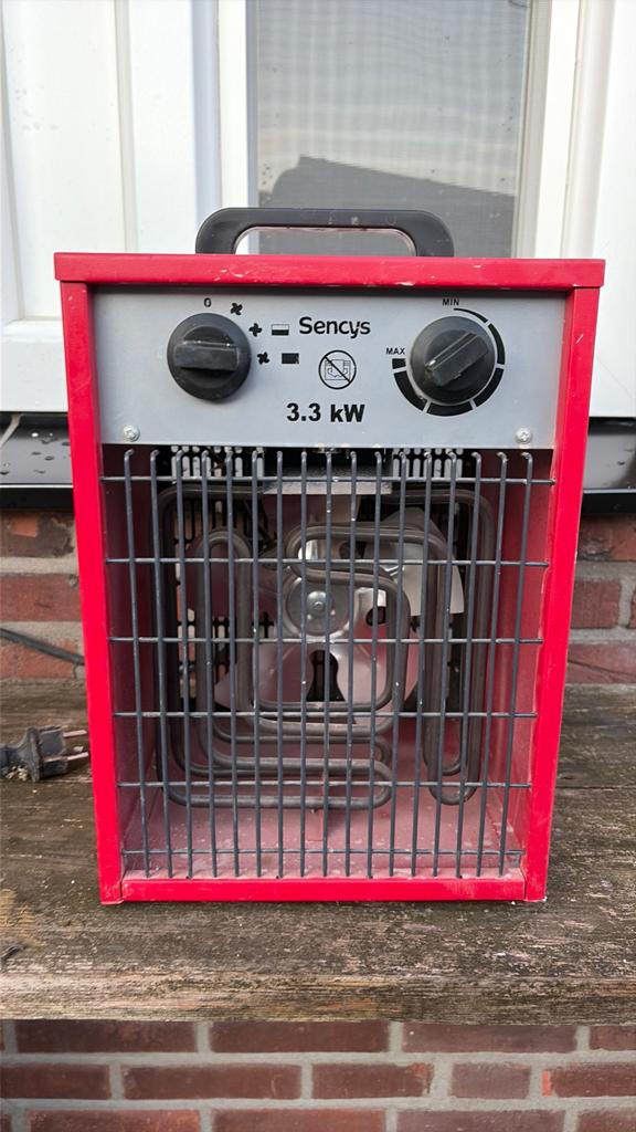 Sencys Kachel 3.3 kW 230V, Doe-het-zelf en Verbouw, Ophalen of Verzenden, Gebruikt, 800 watt of meer, Kachel