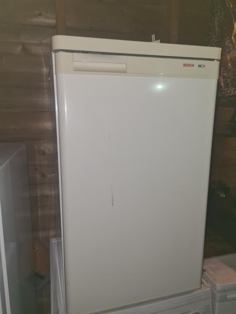 Bosch Vrieskast, Witgoed en Apparatuur, Vriezers en Diepvrieskisten, 120 tot 140 cm, Minder dan 60 cm, Zo goed als nieuw, Ophalen