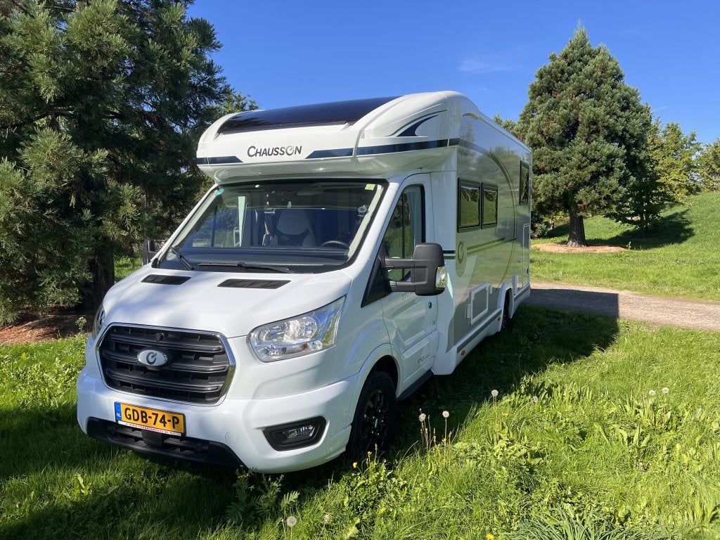 Chausson titanium premium 777 (1062326), Automaat, Chemisch toilet, Brandblusser, Verwarmde buitenspiegels
