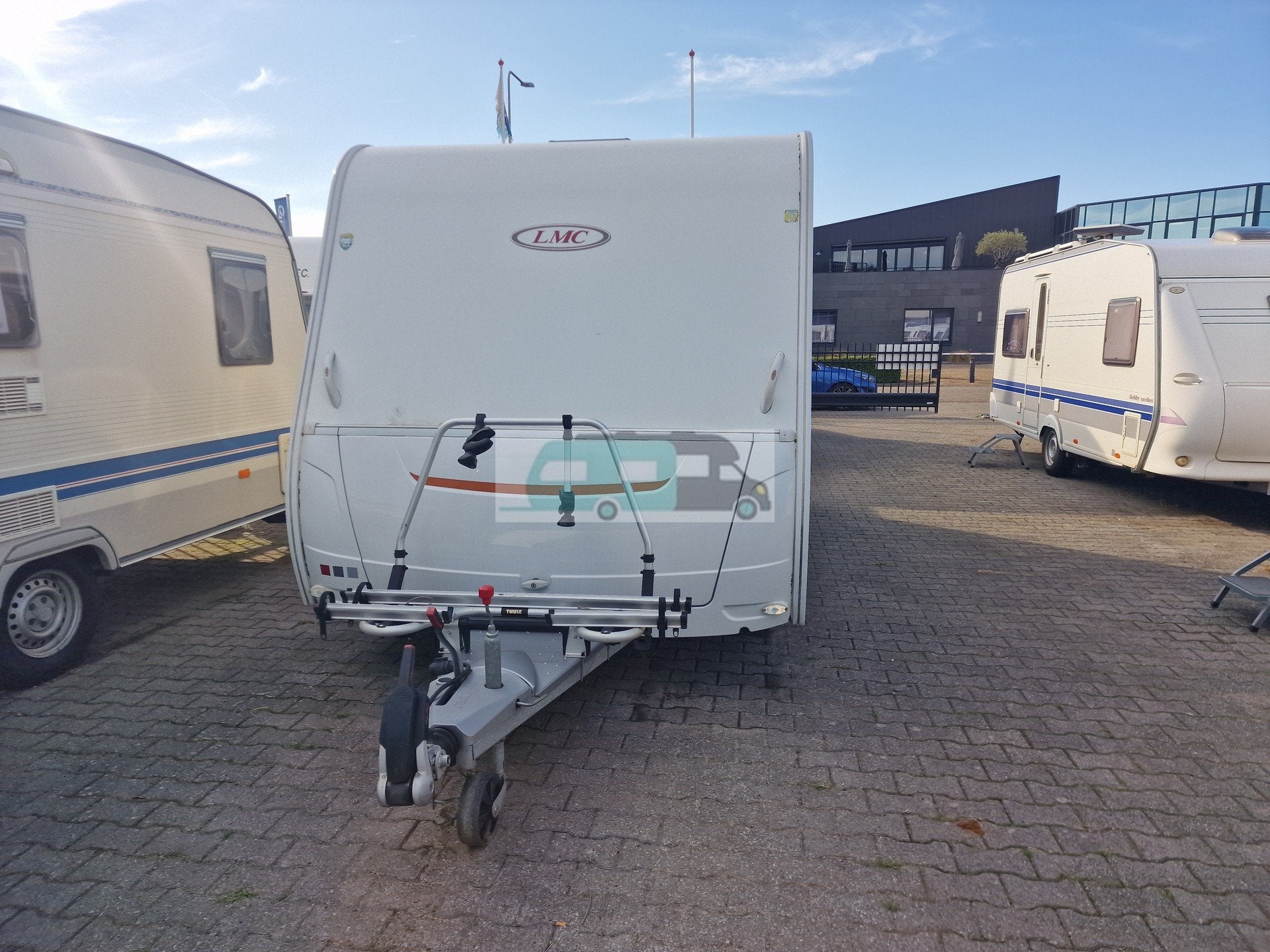 LMC Style 420D Mover, zakluifel, reservewiel, fietsendrager, Schokbreker, Bedrijf, Tot en met 3, 6 tot 7 meter