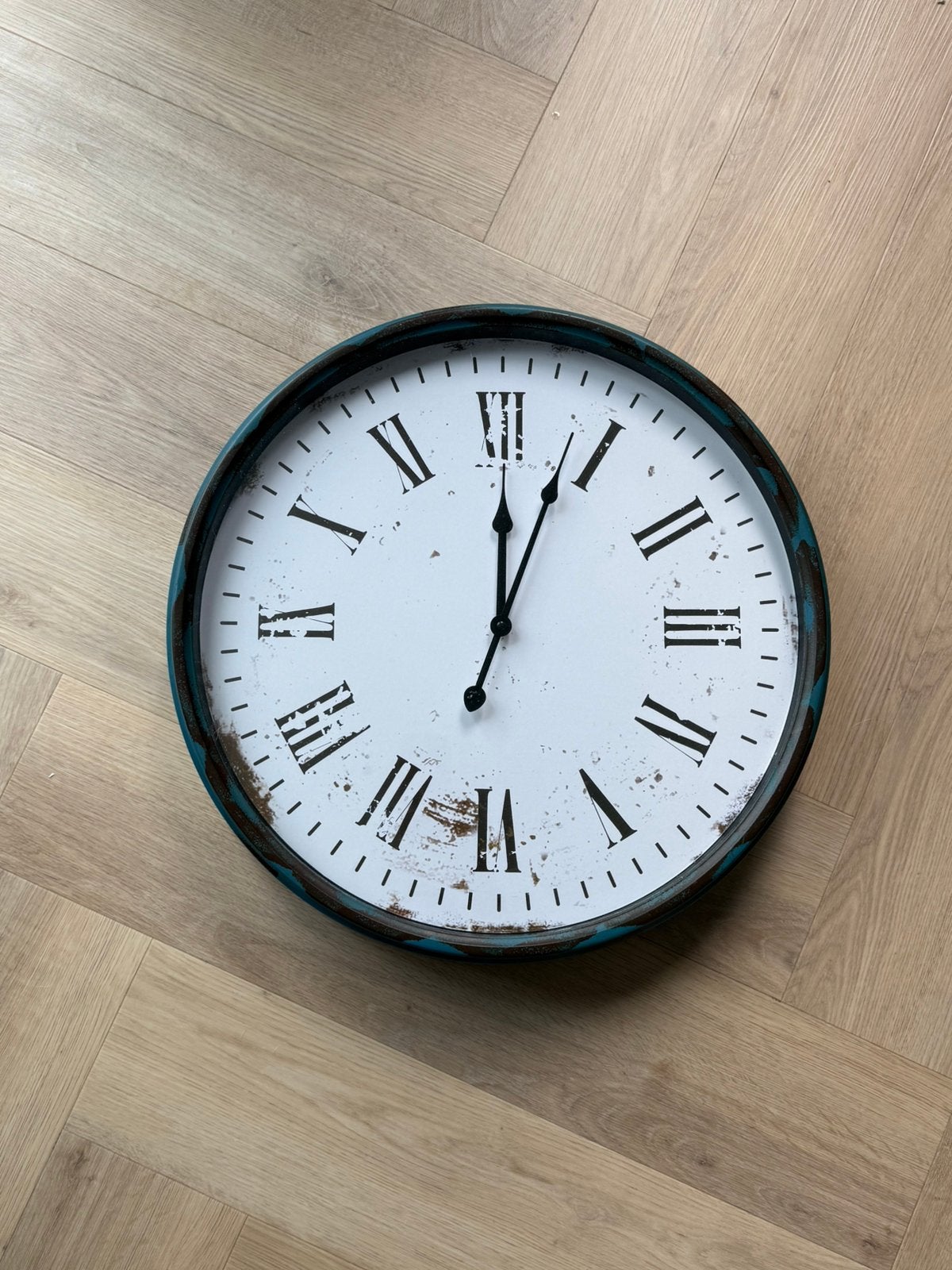 Mooie wandklok retro style / industrieel, Ophalen, Zo goed als nieuw, Analoog, Wandklok