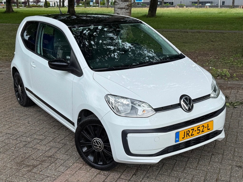 Volkswagen UP! 1.0 camera pdc bj 2021, Gebruikt, 4 stoelen, Bedrijf, Handgeschakeld