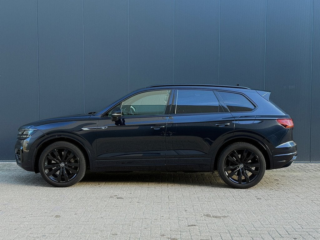 Volkswagen Touareg 3.0 TSi eHybrid, 462PK, 4MOTION, R-Line,, Auto's, Volkswagen, Automaat, Gebruikt, Zwart, 2995 cc