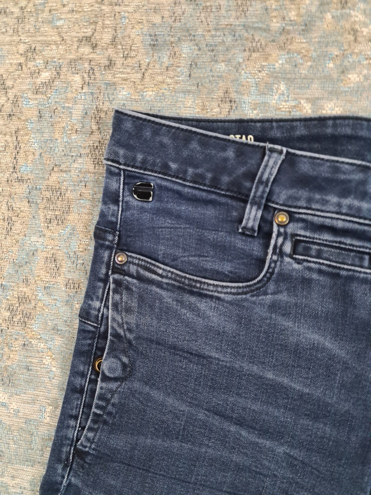 G-Star D-Staq 3D Super Slim W31 L34 STRETCH Bronno3134

Tail, G-Star Raw, https://www.g-star.com/nl_nl/customer-service, W32 (confectie 46) of kleiner