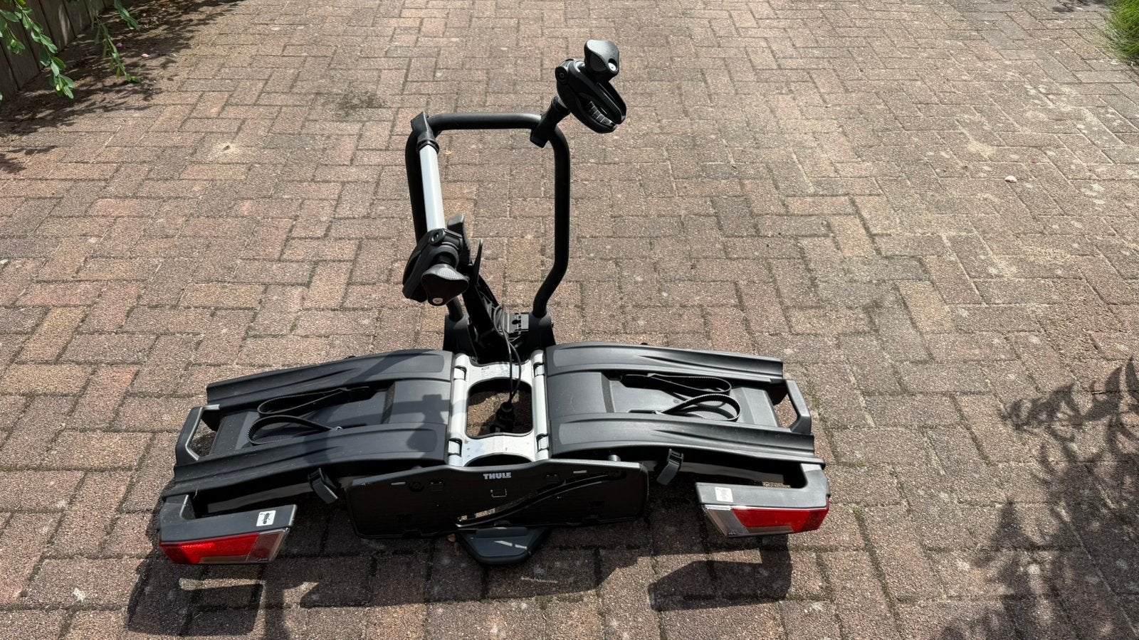 Thule EasyFold XT 2 (933) Fietsendrager voor 2 fietsen, Ophalen, 2 fietsen, Zo goed als nieuw, Trekhaakdrager