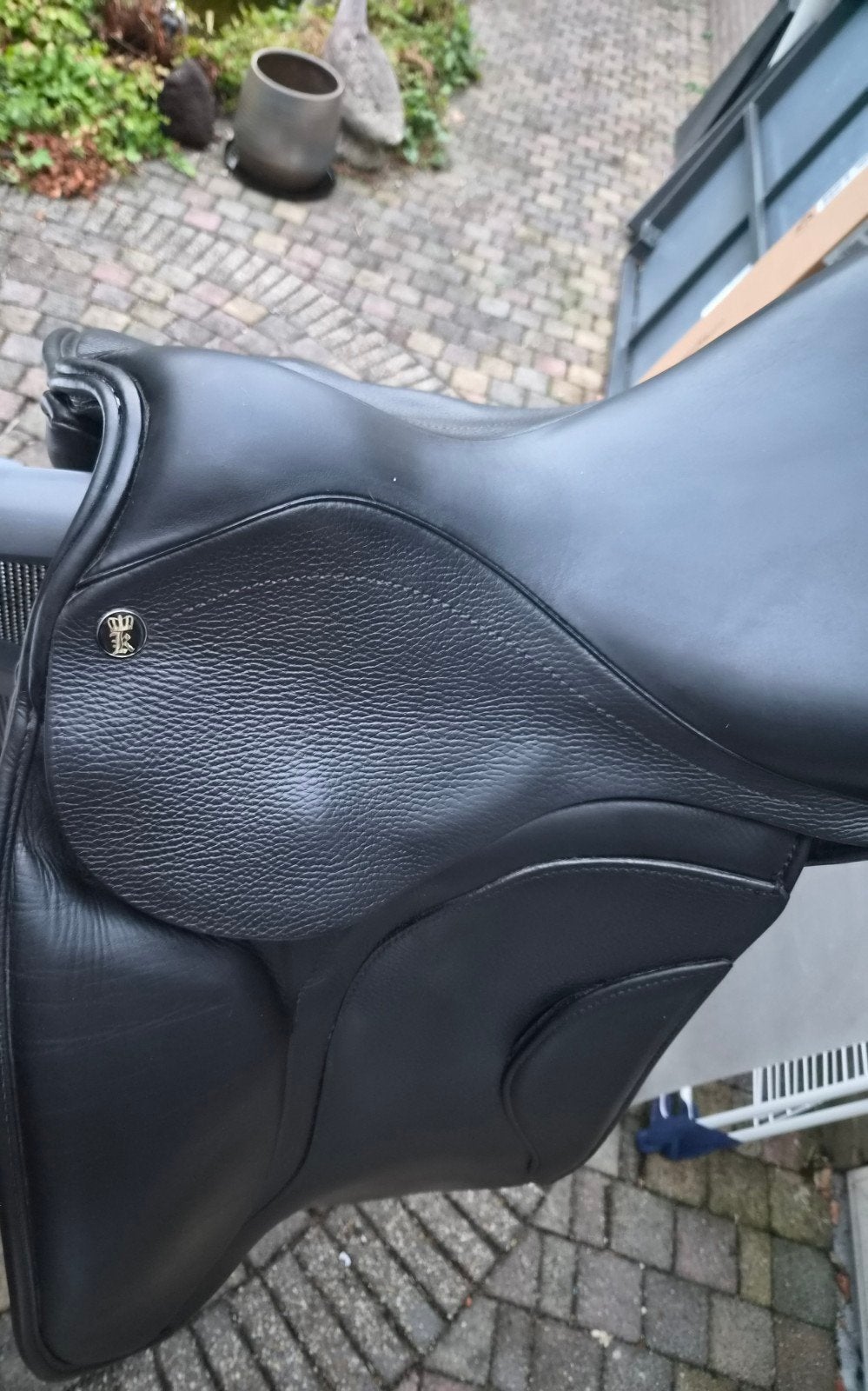 Kingsley dressuur D1 , 17.5 inch., Ophalen, L (17.5 inch), Zo goed als nieuw, Middel