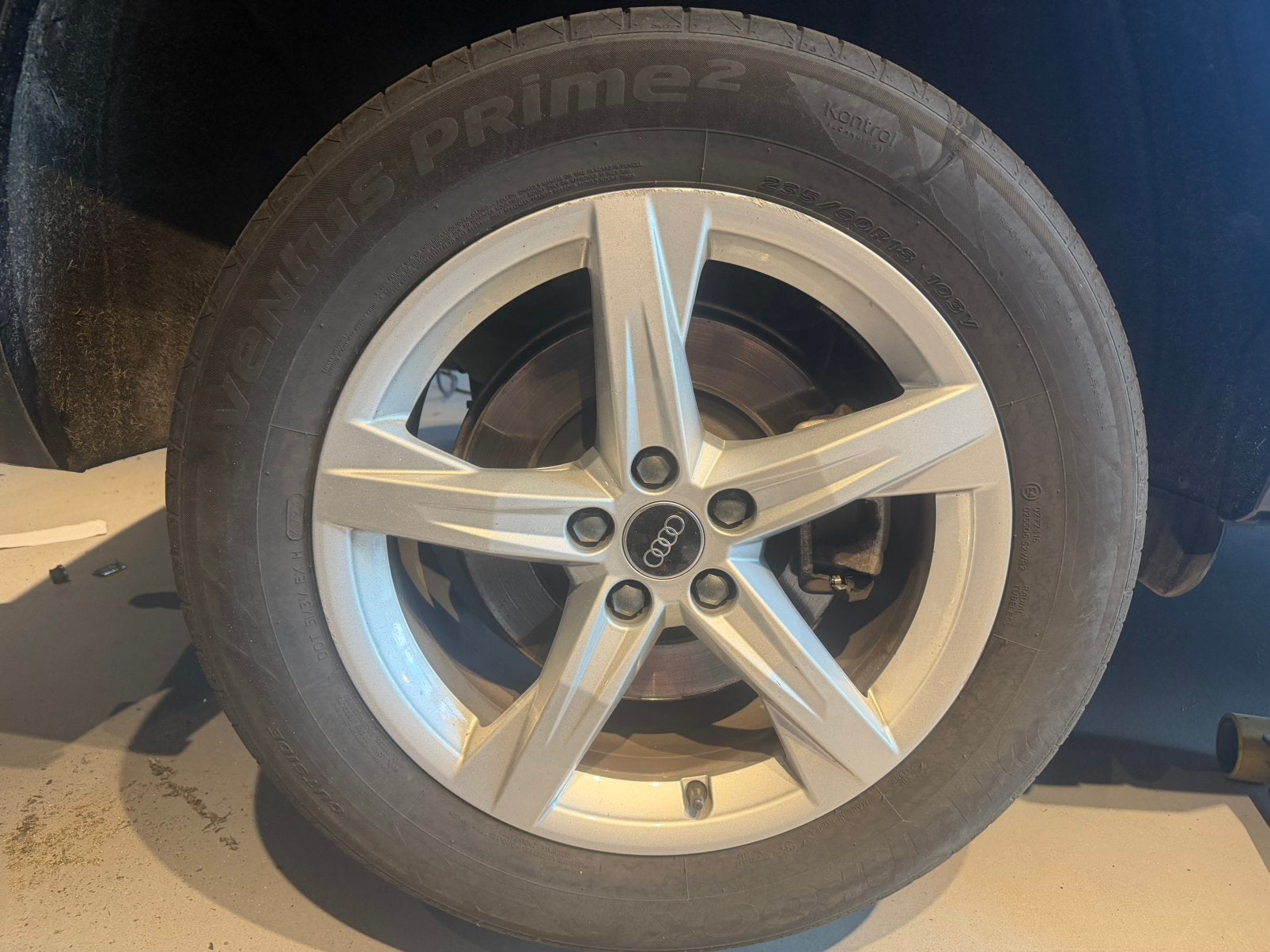 Velgen Audi S-Line 18 inch Q5 Q4 Q4 A6 vw Tiguan  235-60-18, Ophalen, 18 inch, Gebruikt, Banden en Velgen
