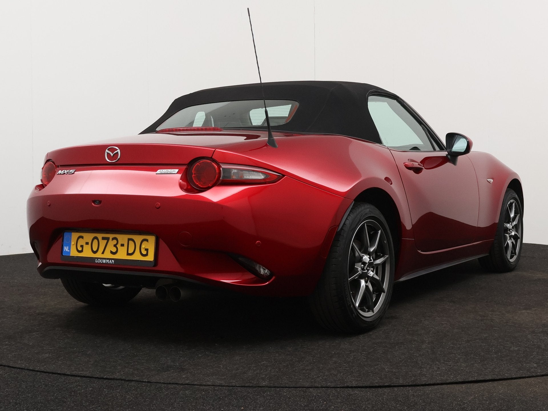 Mazda MX-5 1.5 SkyActiv-G 132 GT-M | Cruise control | Achter, 12 maanden, Achterwielaandrijving, 4 cilinders, Leder en Stof