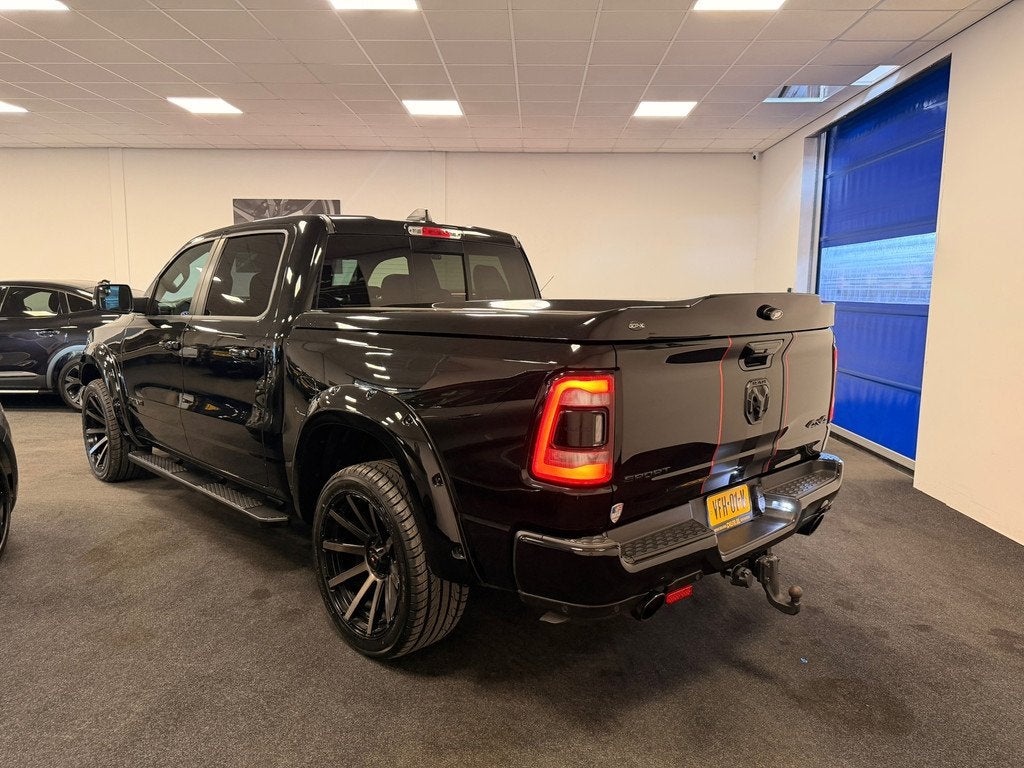 Dodge Ram 1500 5.7 V8 4x4 Crew Cab 5'7 Limited Hulk pakket, Automaat, Gebruikt, 5654 cc, Zwart