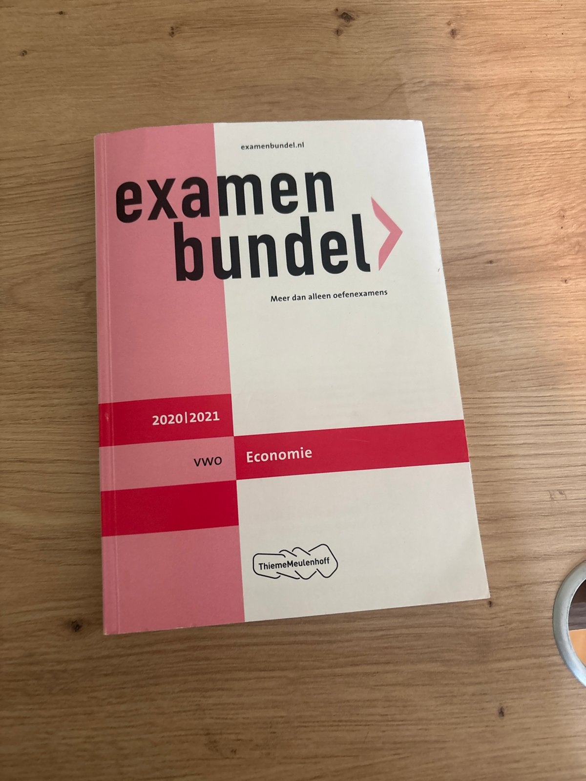 Examenbundel VWO Economie 2020/2021, Ophalen of Verzenden, Gamma, Zo goed als nieuw, WO